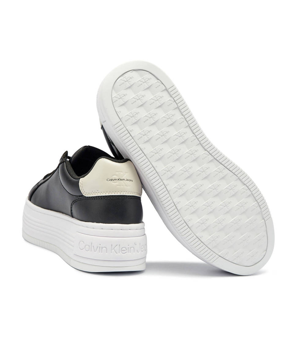 Кожаные кроссовки CALVIN KLEIN JEANS - черный(YW0YW01516)