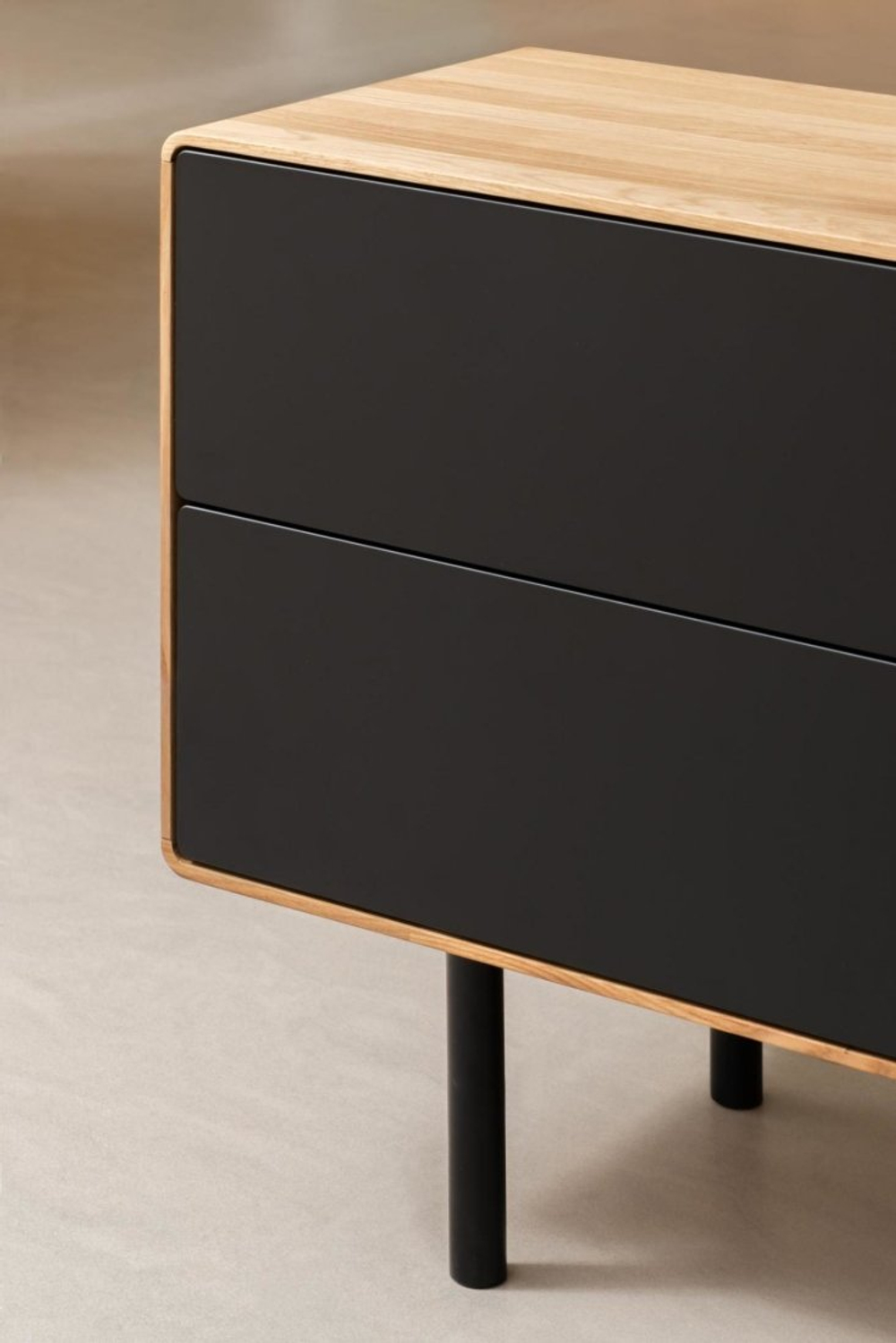 Тумба под ТВ из массива дуба лофт Киото 3.0.4