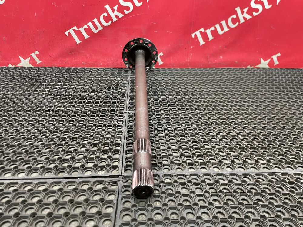 Полуось с блокировкой