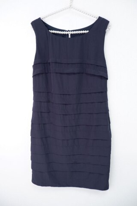 Платье красивое 44 размер