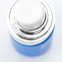 Крем для кожи вокруг глаз омолаживающий