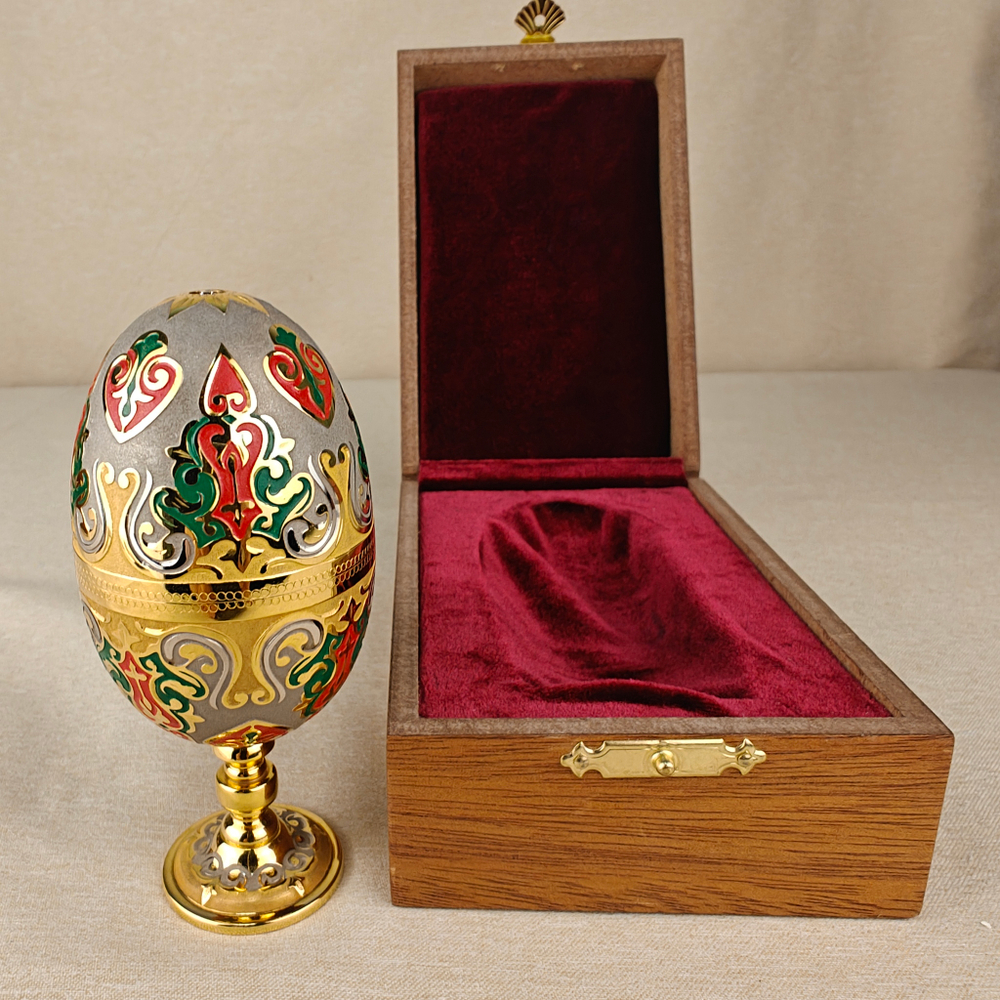 Сувенир Яйцо-рюмки "Узорное" с эмалью (златоустоуская гравюра)