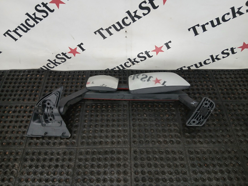 Зеркало заднего вида боковое левое 2017г.