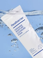Real Barrier Кремовая очищающая пенка c керамидами Ceramide Moisture Cleansing Foam 220 мл