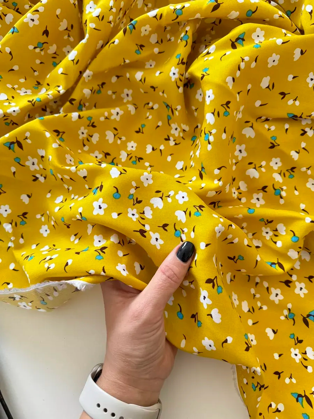 Ткань штапель для шитья 1 м плательная летняя вискозная