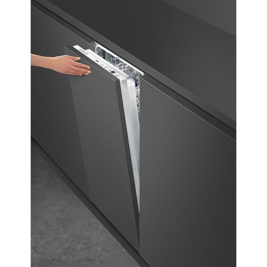 Встраиваемая посудомоечная машина Smeg STLA825A-2