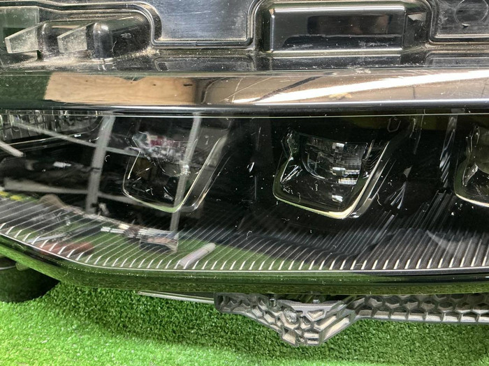 Фара левая Zeekr 001 (2021-н.в.) LED