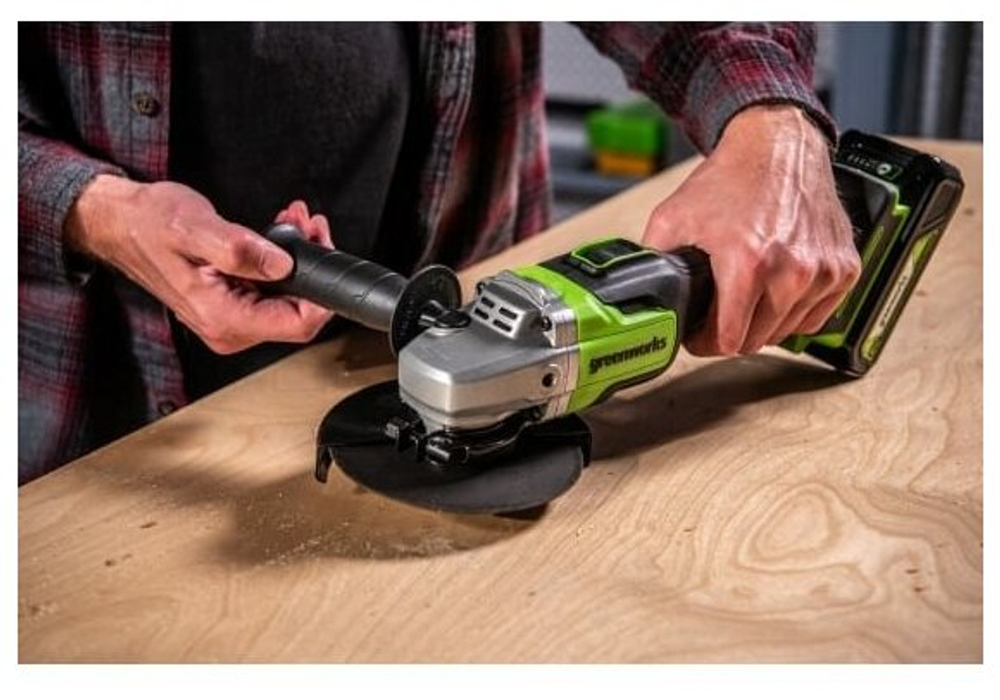 УШМ GREENWORKS GD24AGK2 в компл. с АКБ 2Ач. и ЗУ (3200207UA)