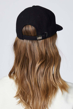 Кепка из полушерсти