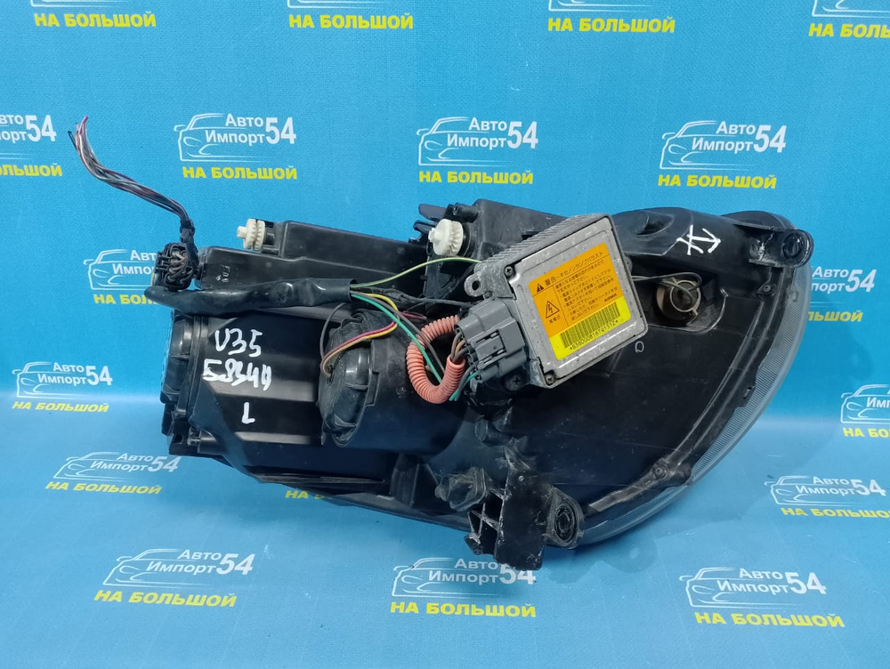 Фара передняя левая NISSAN SKYLINE 2001-2004