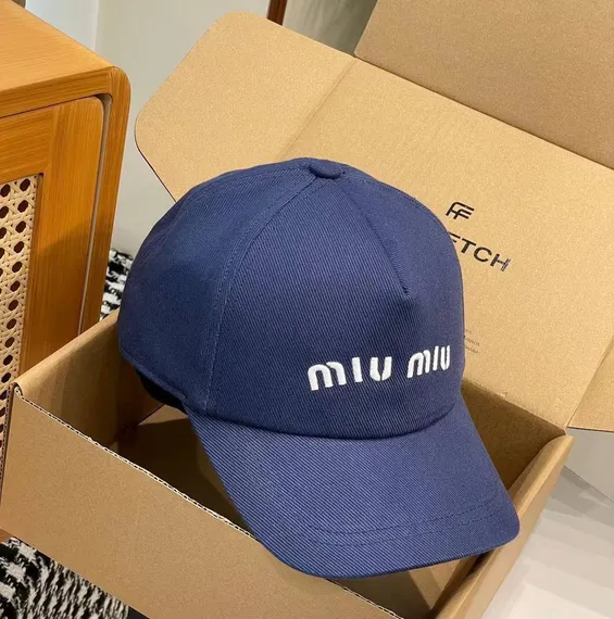 Бейсболка MIU MIU синий