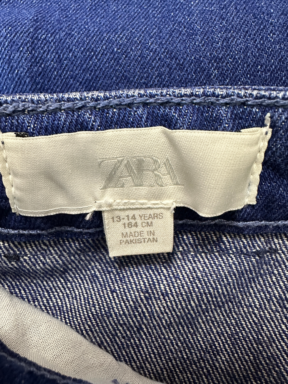 Джинсы Zara