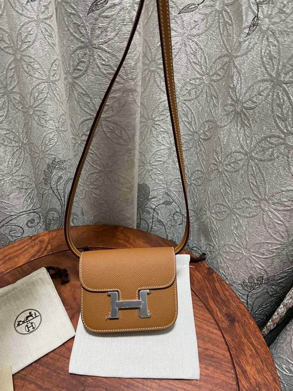 Hermes Constance Slim