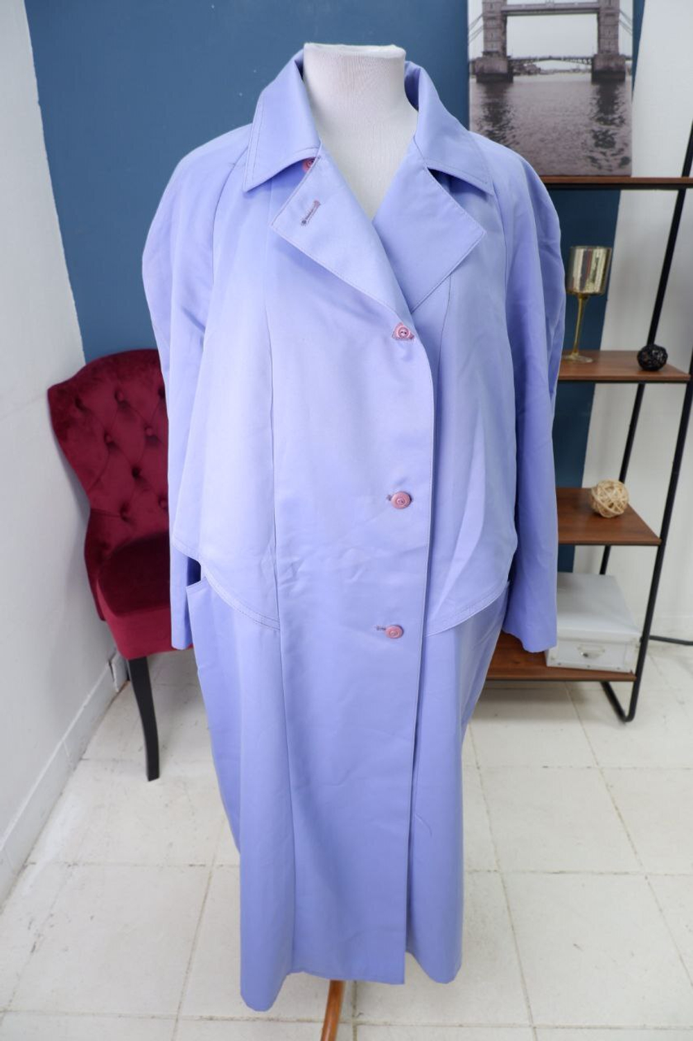 Плащ красивый 54 размер