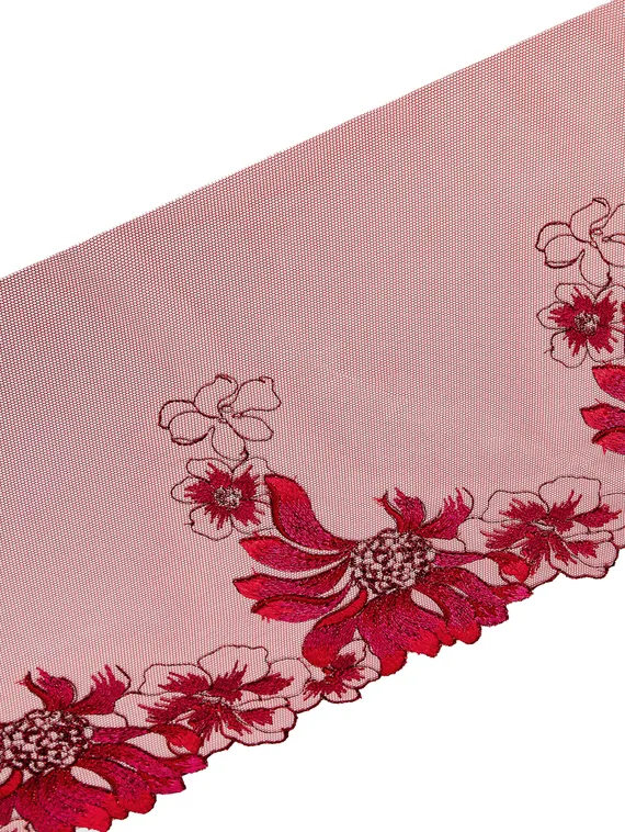 05-155 Вышивка на неэл. сетке 22 см, темно-красный/бордовый/люрекс (левая)