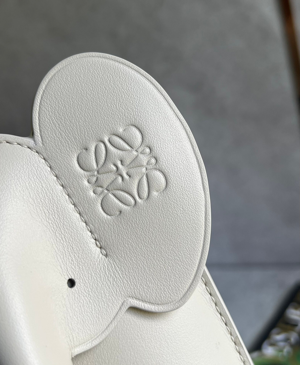 Loewe  Elephant Pocket 18 cm