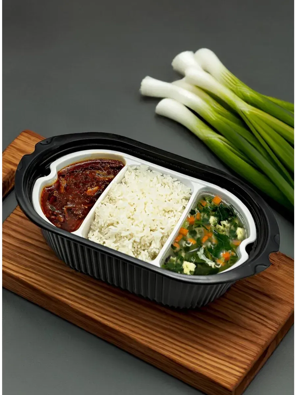 Саморазогревающийся рис со свининой в рыбном соусе 459 г