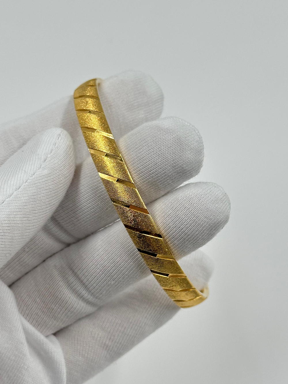 Браслет Monet