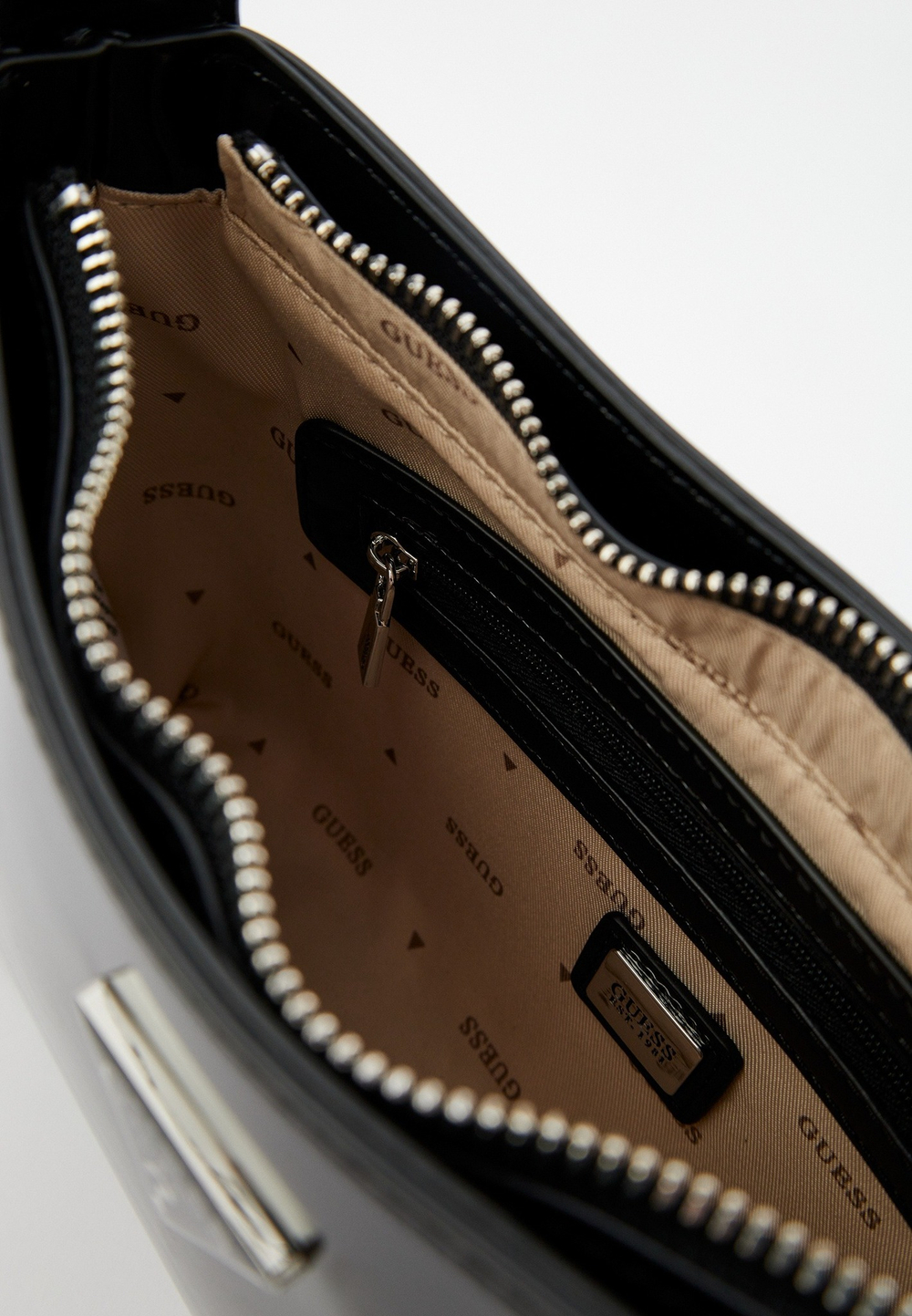 Сумка  женская  GUESS