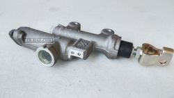43500-K1T-E11. CYLINDER ASSY., RR. BRAKE MASTER (NISSIN). HONDA