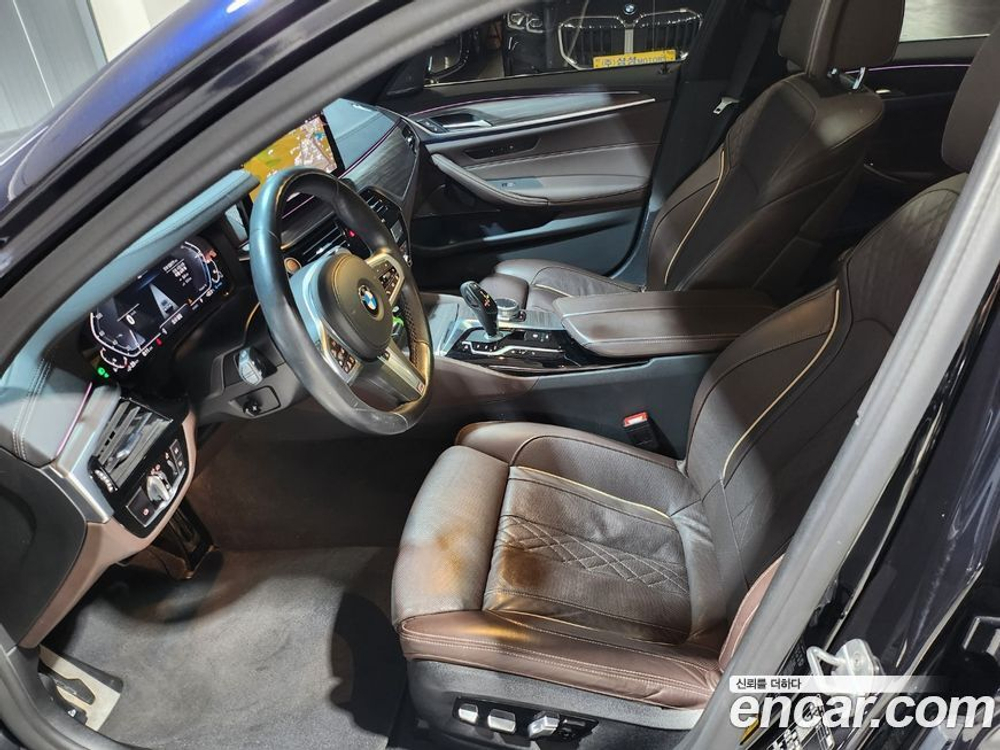 BMW 5 Series (G30) 530e M Sports (02.2021)