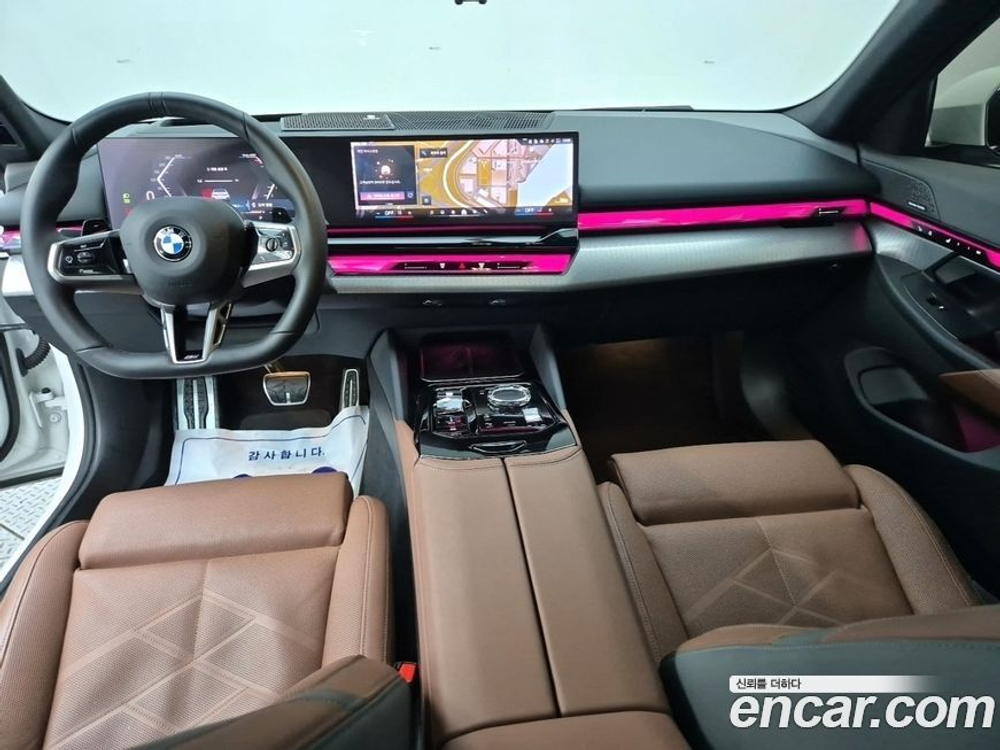 BMW 5 Series (G60) 530i xDrive M Sports (12.2023)
