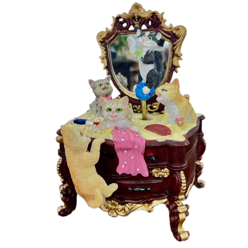 Коты на зеркале, музыкальные