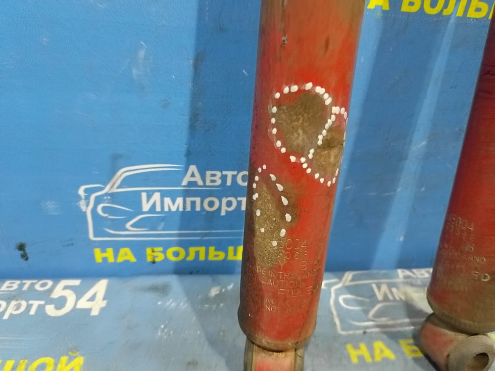 Амортизатор задний TOYOTA LAND CRUISER 1992
