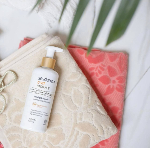 Sesderma C-VIT Radiance Glowing body milk - Молочко для тела для сияния кожи, 250 мл
