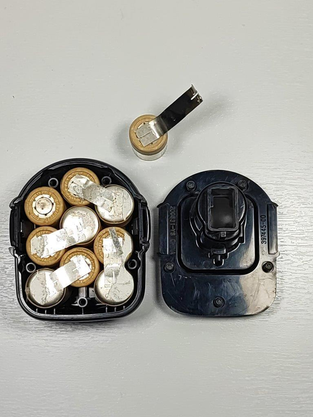 Ремонт аккумулятора Dewalt DE9074 12V 1.3Ah NiCd