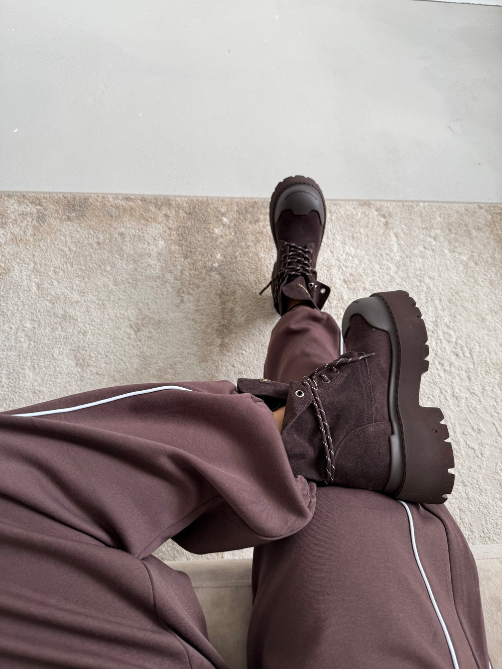 Ботинки из натуральной замши