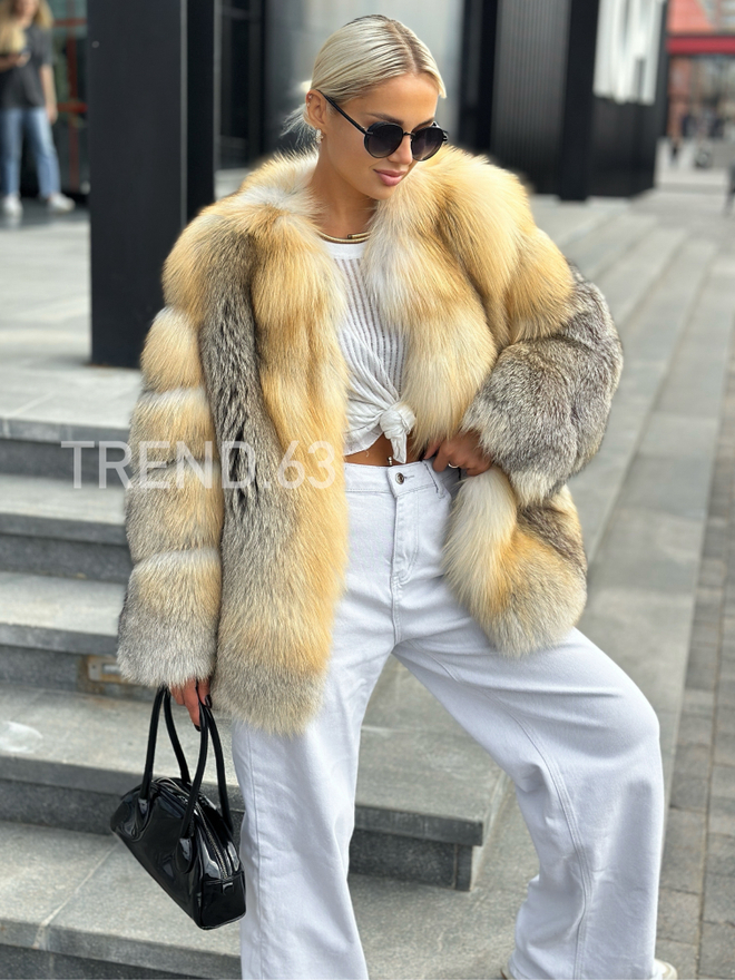 Шуба из меха лисы GOLDEN SUNRISE рукав спираль