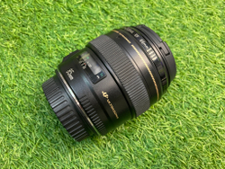 Canon EF 85mm 1.8 USM
