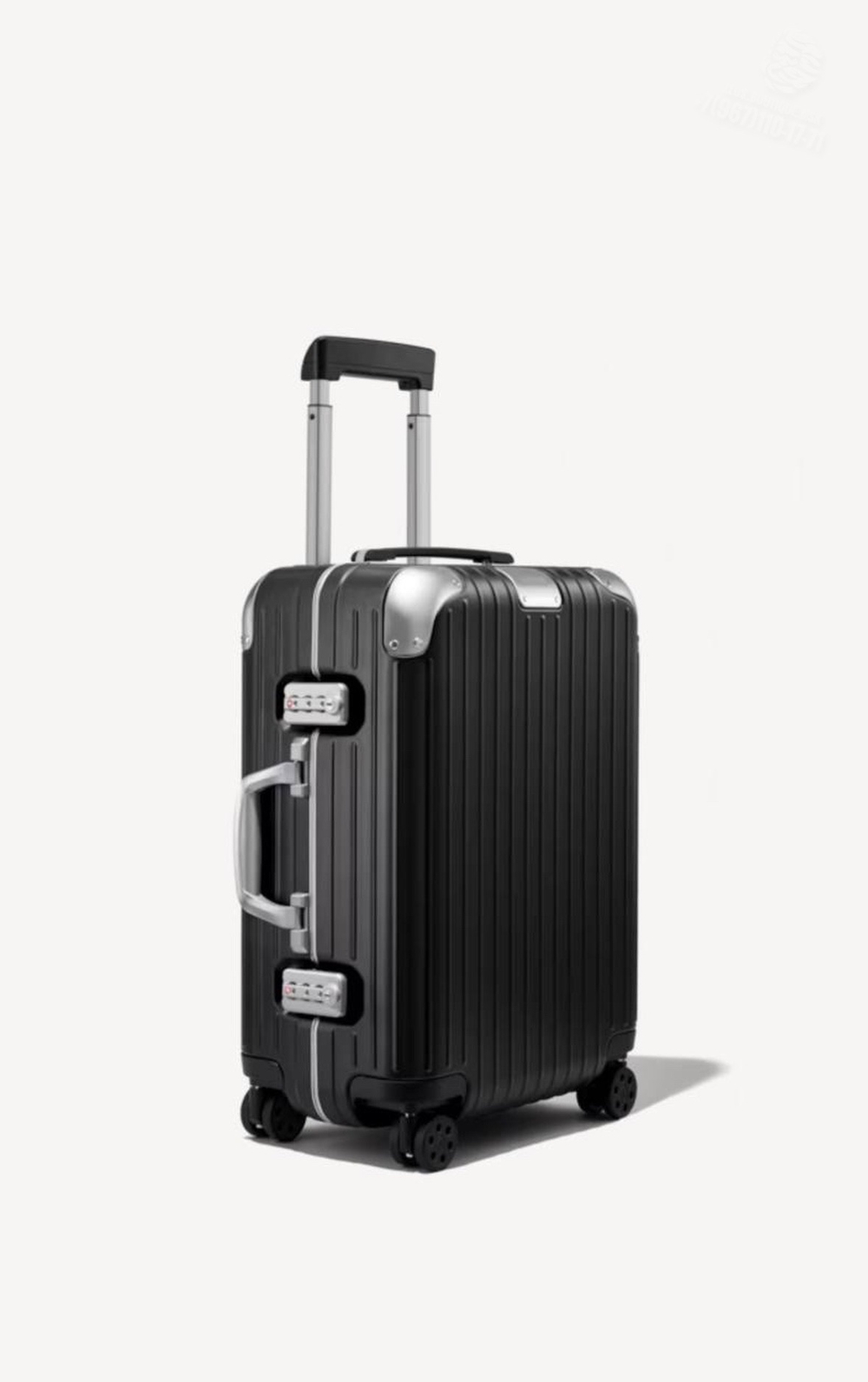 Чемодан Rimowa Hybrid