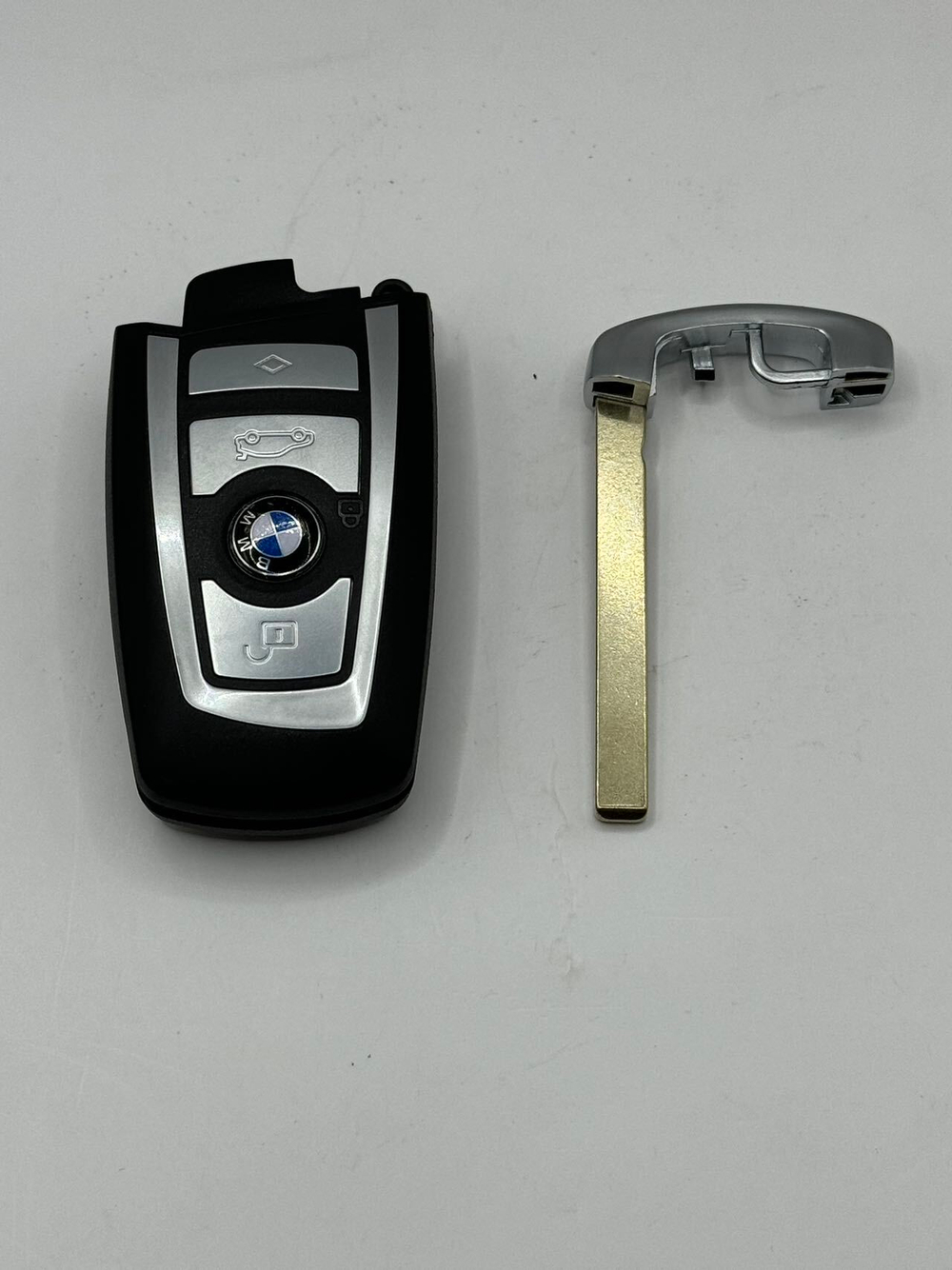 Корпус BMW S33 7серия 14552