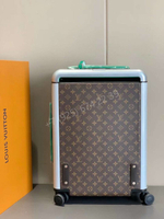 Чемодан Louis Vuitton