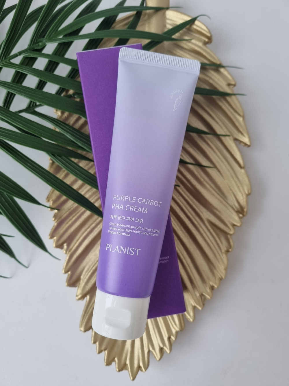 Крем для лица с экстрактом моркови Daeng Gi Meo Ri Planist Purple Carrot PHA Cream 60 мл