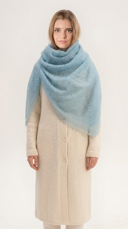 Оренбургский пуховый платок-паутинка А160-04 голубой