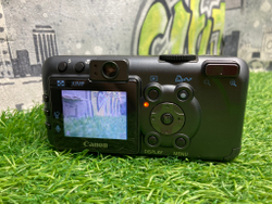 Canon PowerShot S70
