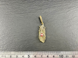 Подвеска. Перо Жар-Птицы" с камнем