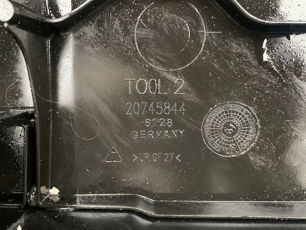 Крышка клапанная