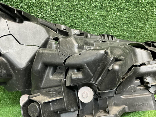 Битая Фара левая Lexus NX 1 (2017-2021) Full LED