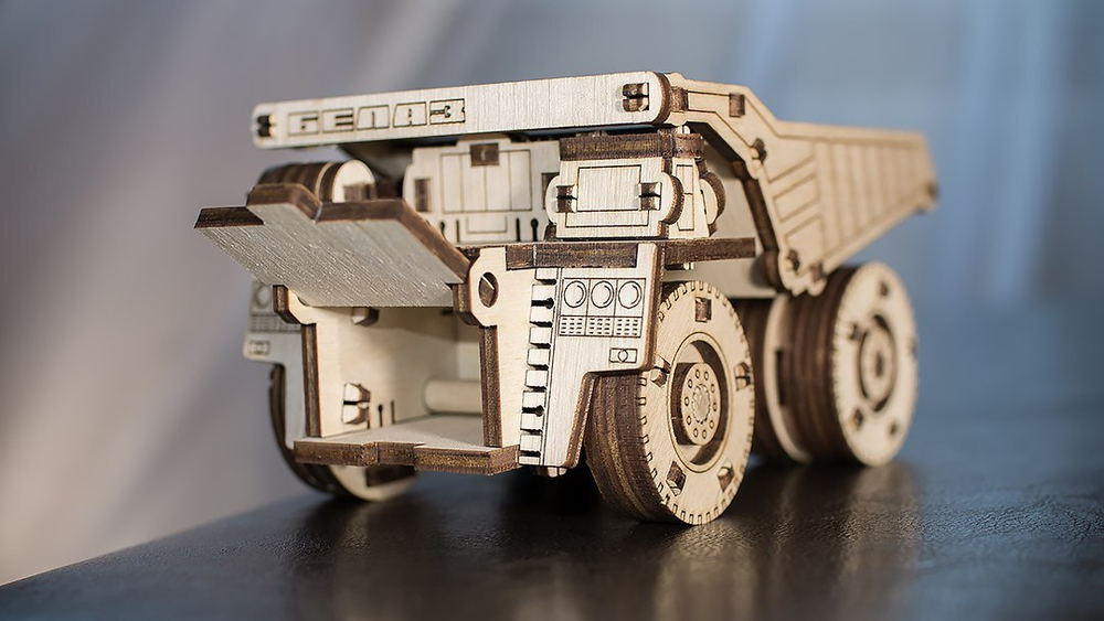 Белаз Мини от EWA - Деревянный конструктор, сборная модель, 3D пазл