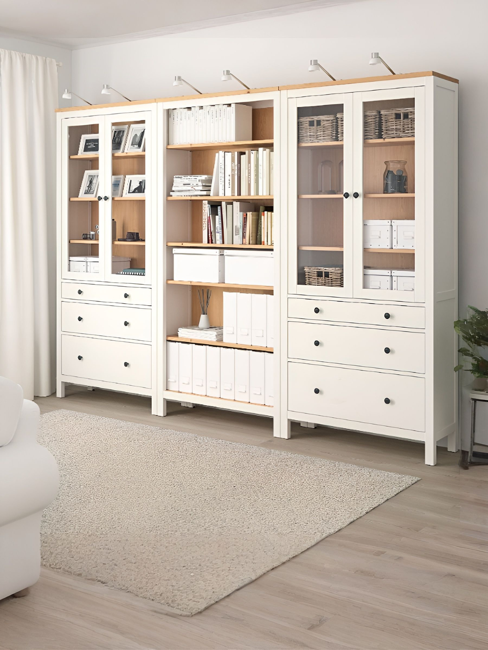 IKEA Шкаф-витрина HEMNES стекло/стекло, 198х90х37, белый/св-коричневый, из массива дерева, КЫМОР (ХЕМНЭС ИКЕА), массив сосны