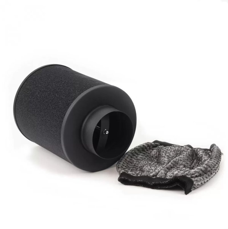 Угольный фильтр MagicFilter 160 м³/ч, фланец 100 мм, вид сбоку с фланцем и предфильтром рядом