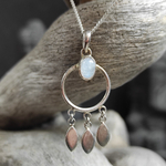 Подвеска ЛОВЕЦ СНОВ с цепочкой, серебро/лунный камень