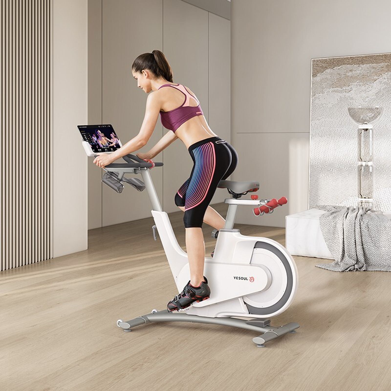 Велотренажер YESOUL Smart Spinning bike V1 черный фото №7
