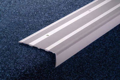 Профили для защиты ступеней Profilpas Серфикс Протект М PROTECT M 130/SF