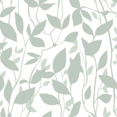 Тени в вечернем саду в зеленом