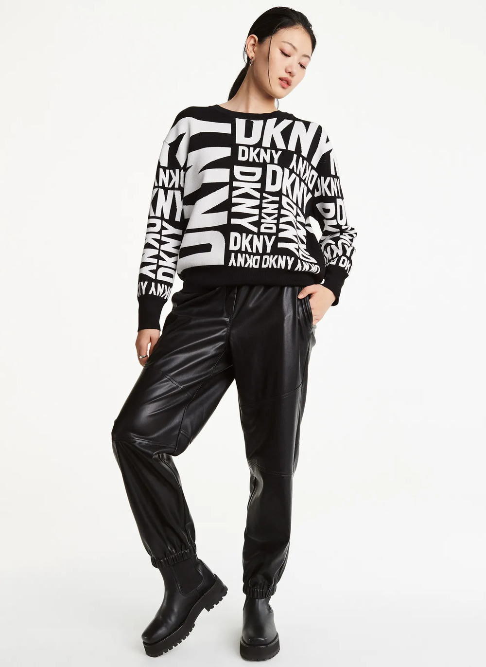 Женский джемпер DKNY Exploded Logo Crew